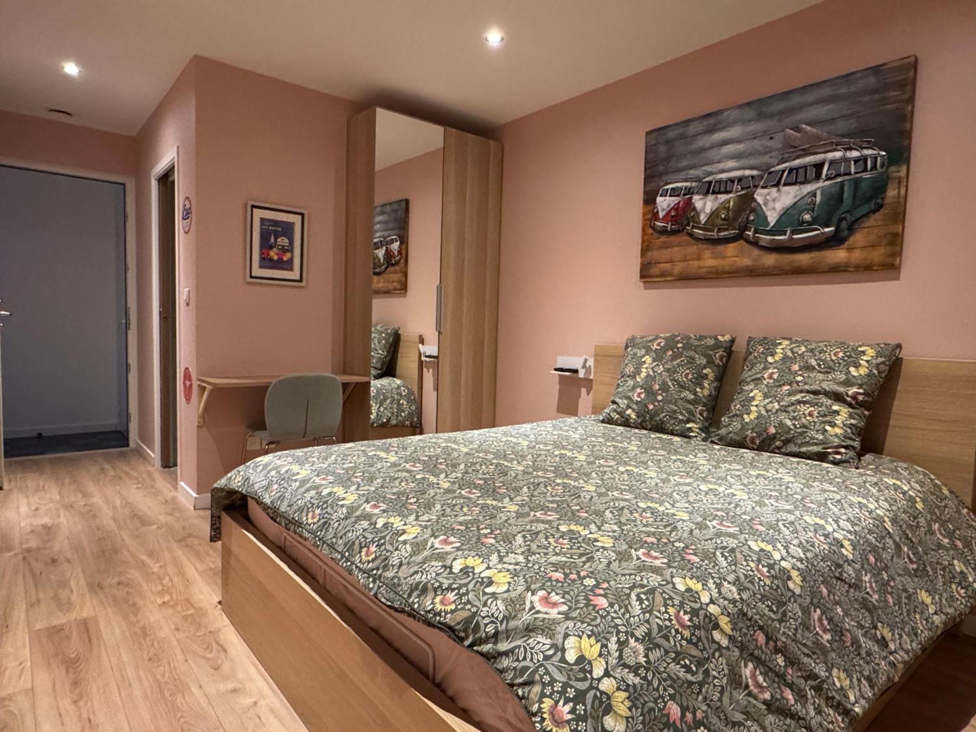 Loft Spa Reims-Fr 250M2 Privatifs, Piscine Interieure Chauffee, Spa Et Parking Экстерьер фото